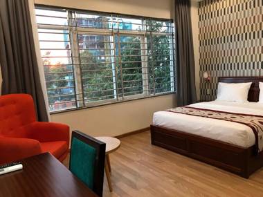 Long Bao Chau Hotel