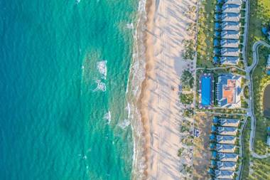 Meliá Vinpearl Cam Ranh Beach Resort