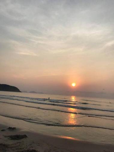 West Lake Hotel - Near Bai Dai Beach