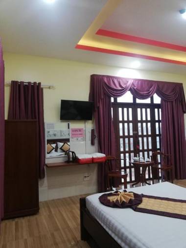 Khách sạn Hồng Thu 2