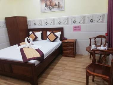 Khách sạn Hồng Thu 2