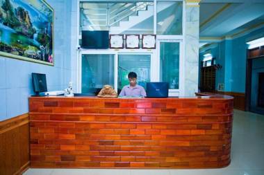 Co Cuc Hotel - Hostel