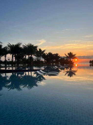 Seaview The Arena Cam Ranh