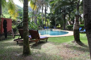 Sunset Bungalows Resort