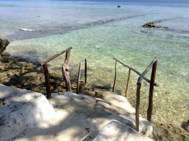 Island View Cottages