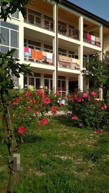 Aparthotel na Abovyana 7