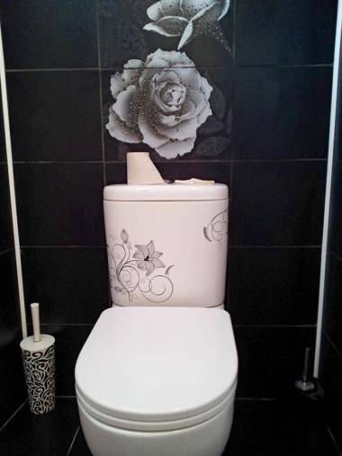 Guest House on Sukhumskoye shosse 17