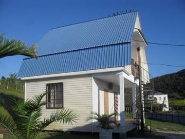 Guesthouse on Topchan 17