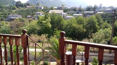 Guesthouse on Topchan 17