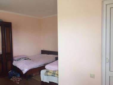 Guest House on Sokhumi Highway 133