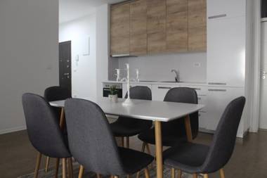 Sunflower Apartments