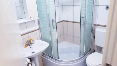 Gorgeous Apartment with City View in the City Center