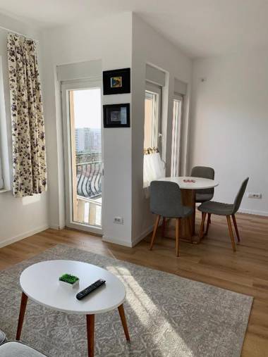 Blini Studio Apartment