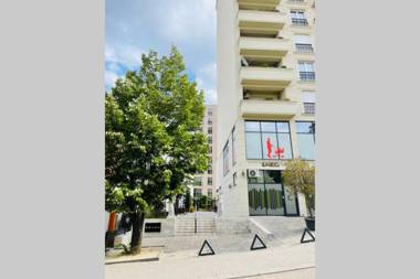 New and Luxury Apartment