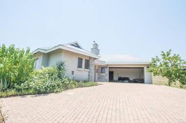 Hoyohoyo Hazyview View Villas