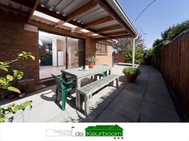De Keurboom Guesthouse