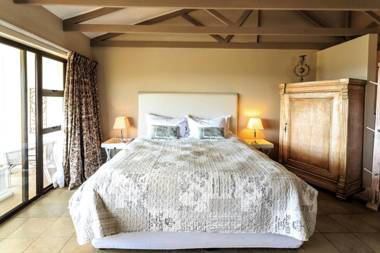 The Ocean Bay Luxury Guesthouse