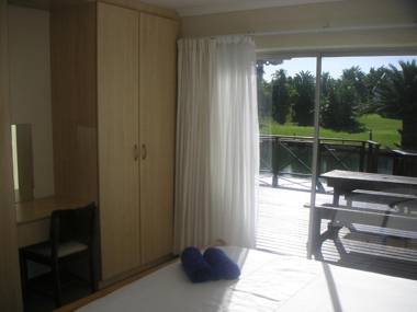 WatersideLiving MS11