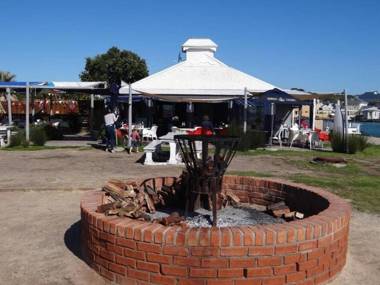 Waterside Living KP08