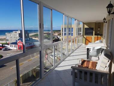 Main Beach Penthouse