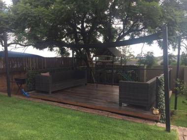 Gold Crest Guesthouse