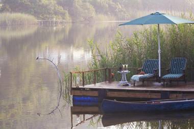 Moontide Riverside Lodge