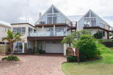 Whales Way Ocean Retreat