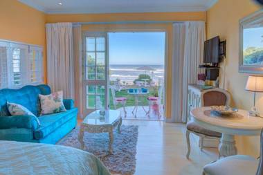 Haus am Strand - on the Beach