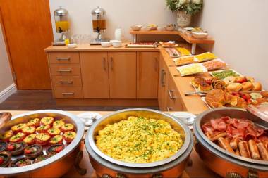 The Calders Hotel & Conference Centre