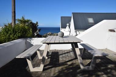 Apartment Dolphin House