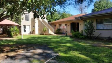 LekkeRus Guest House