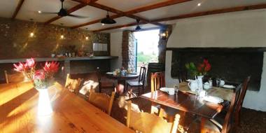 Duikersdrift Winelands Country Escape