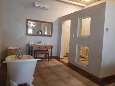 Karoo 1 Hotel Village