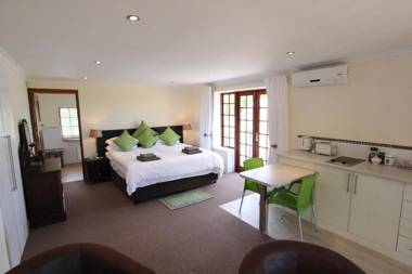 Acara Guest Cottages