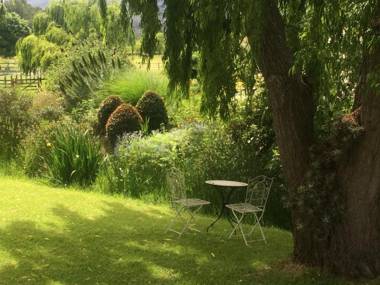 Acara Guest Cottages