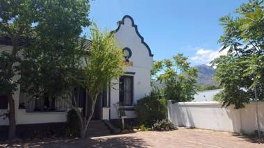 Stumble Inn Backpackers Lodge