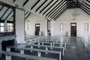 Brenaissance Wine & Stud Estate