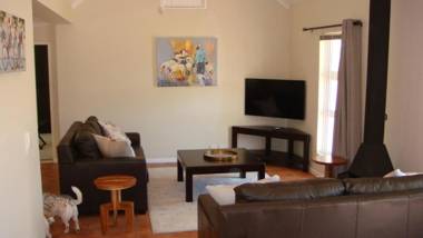 Clos Malverne Wine Estate