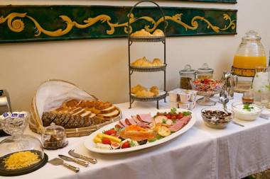 Baruch Guesthouse on Lovell