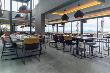 Bush Lodge at Hidden Valley Wines