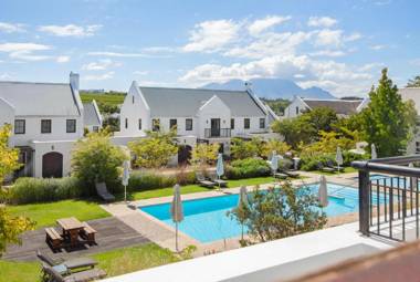 De Zalze Winelands Golf Lodges 17