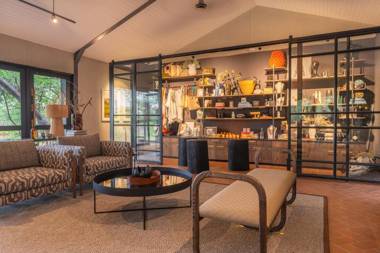 Kruger Shalati - The Train on The Bridge