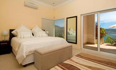 Azure View Luxury Apartment