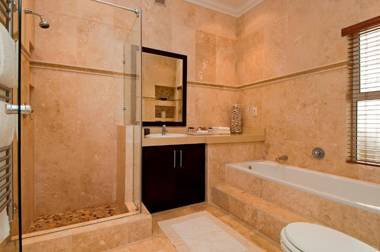 Azure View Luxury Apartment