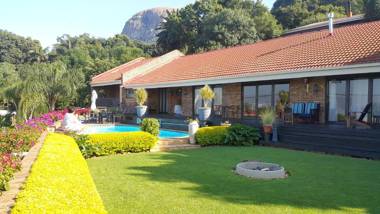 Annie's Boutique Guesthouse and Garden Spa