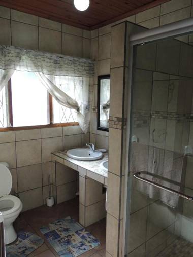 Fishermans Flat and House