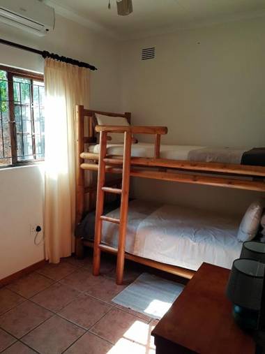 Oppi Rotse Guesthouse