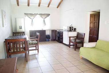 Floreat Riverside Lodge and Spa