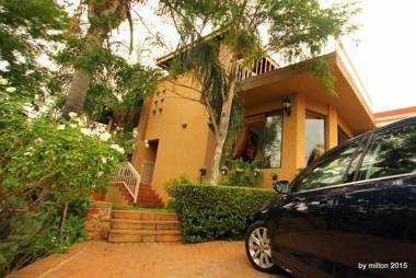 Sunset Ridge Guest House