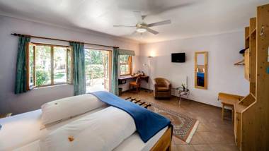 GuBas De Hoek meet eat sleep